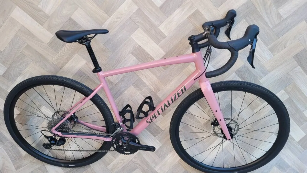 WINTER BIKES, CUBE GRAVEL BIKE - Image 2