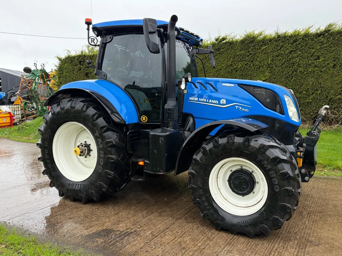 New Holland T7.210 - Image 2