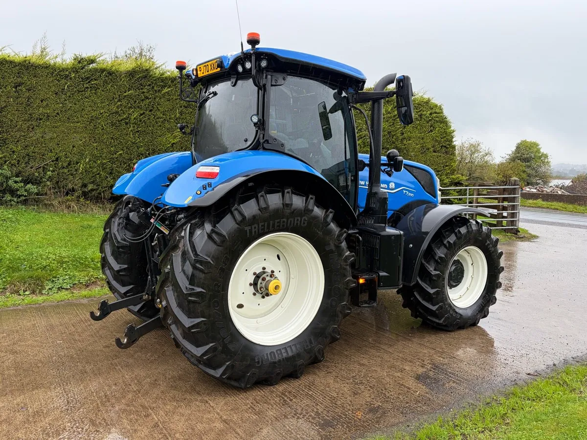 New Holland T7.210 - Image 3