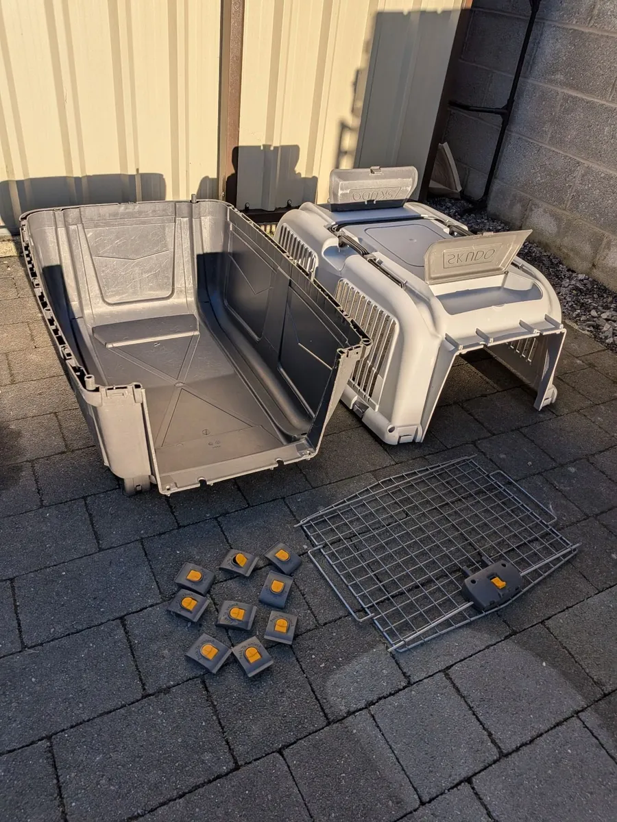 Skudo 6 Dog Crate / Travel Carrier - Image 4