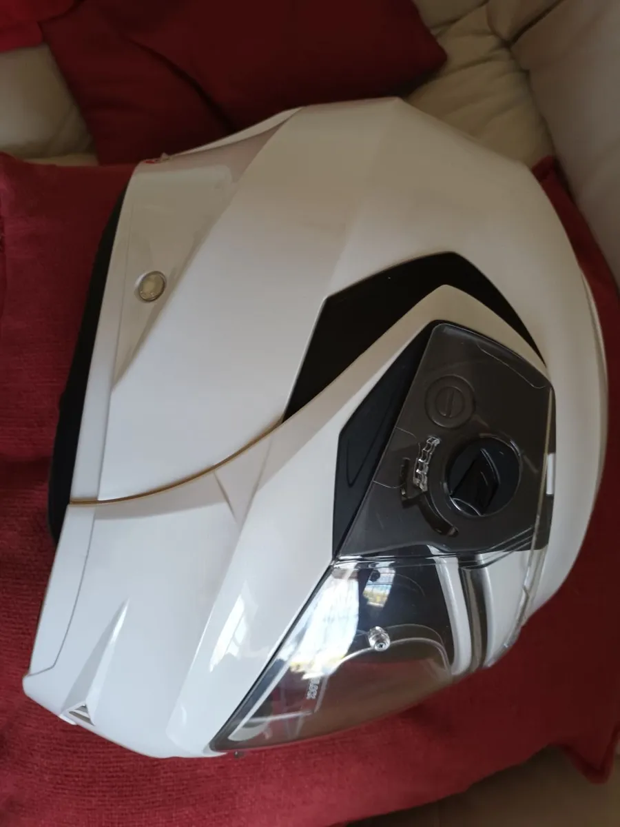 Motorcycle gear - Image 1
