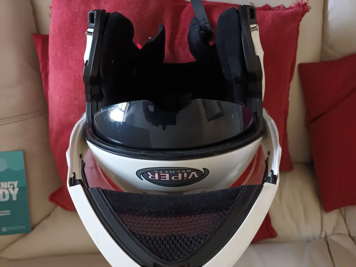 Motorcycle gear - Image 4