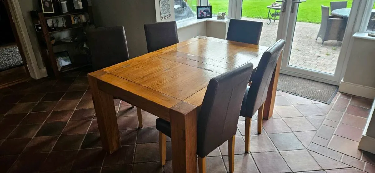 Dining Table & Chairs - Image 3