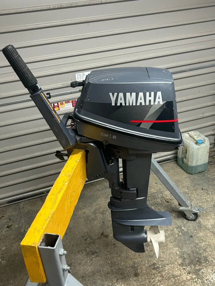 Yamaha 6hp 2 Stroke Outboard engine - Image 3