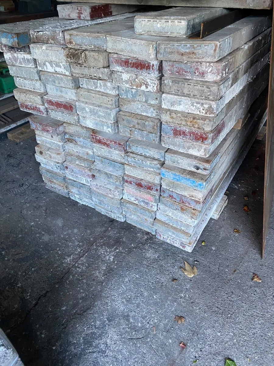 Scaffolding - Image 2