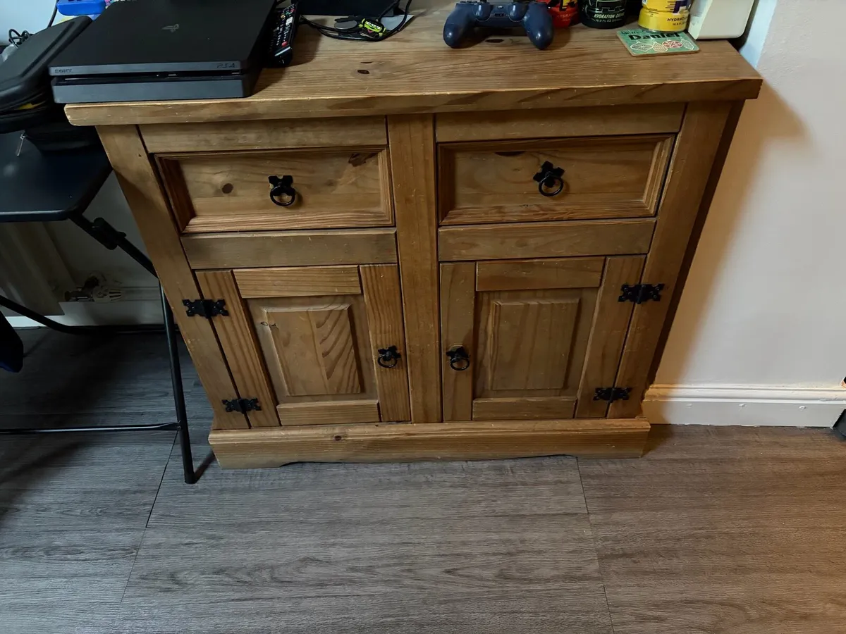 Beautiful Solid Mexican Pine unit