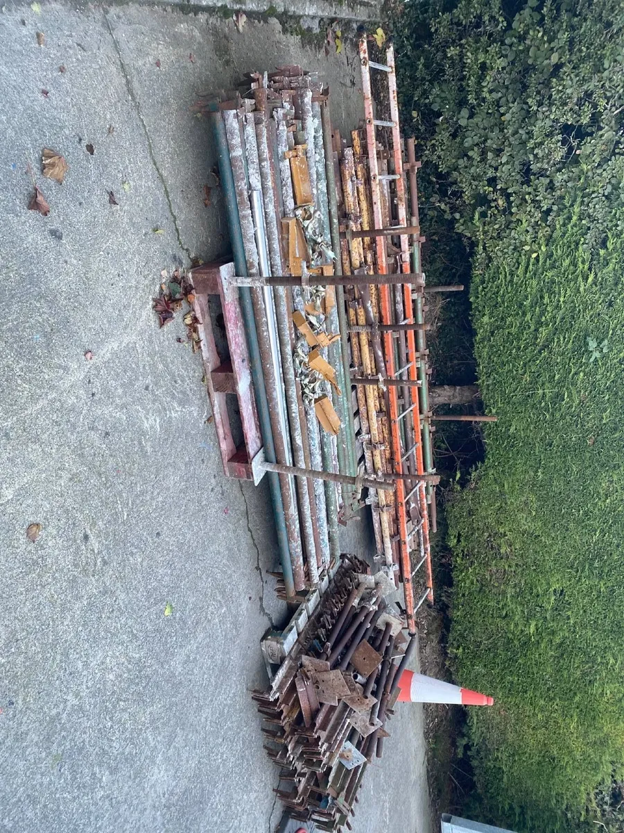 Scaffolding - Image 1