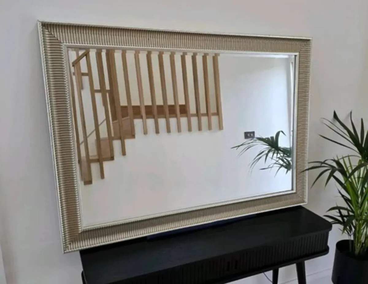 Ikea Songe Mirror 91cm x 130cm - Image 2