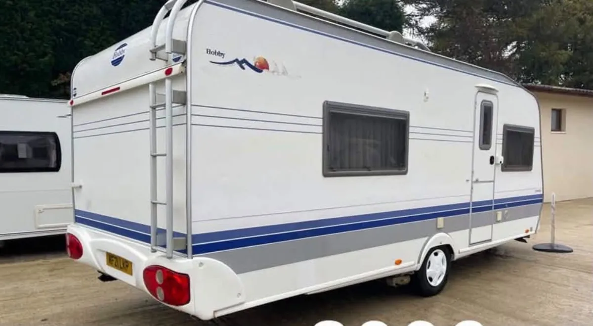 🤩Hobby Prestige Fixed single beds🤩 - Image 1