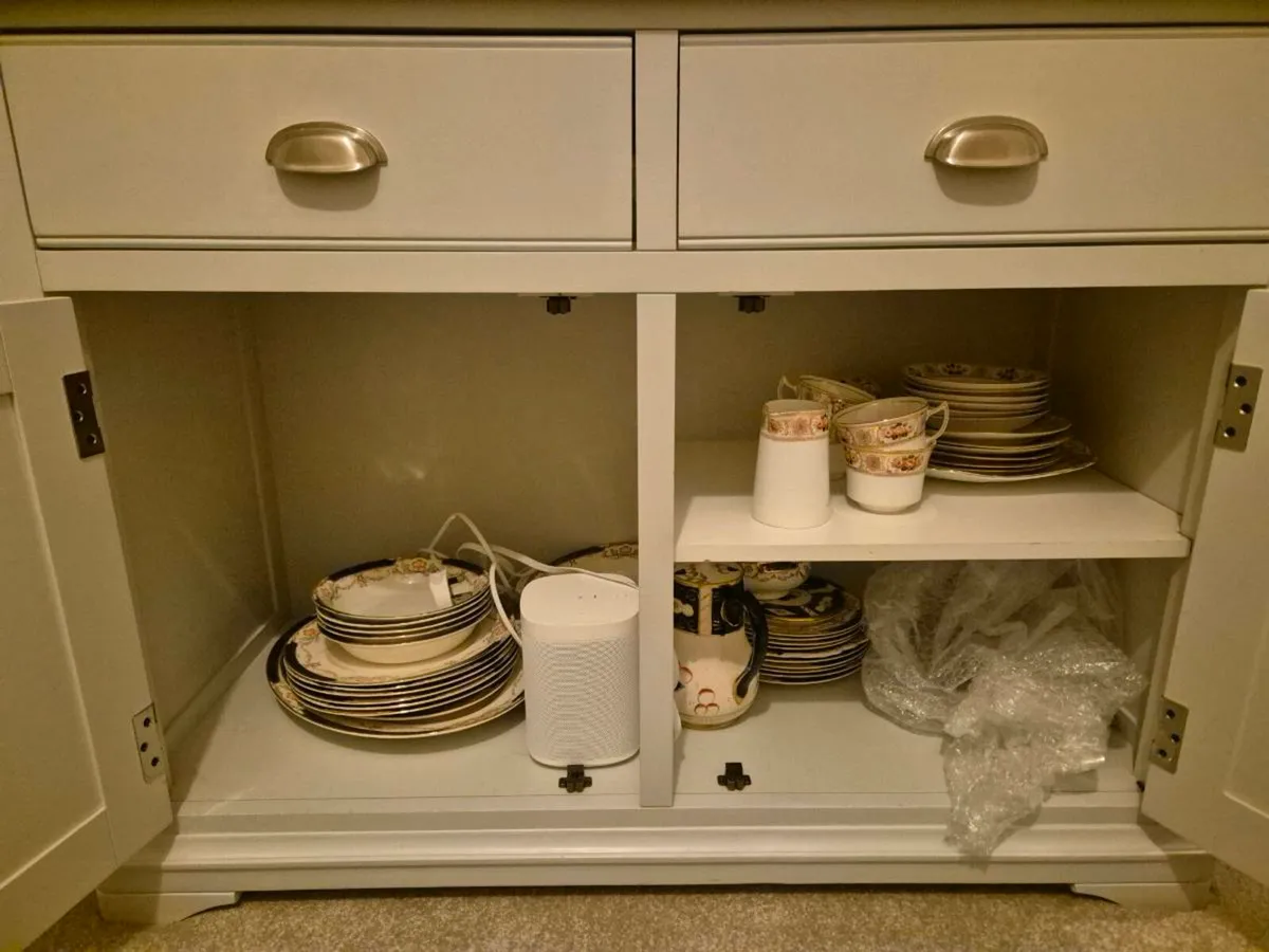 Sideboard - Image 2