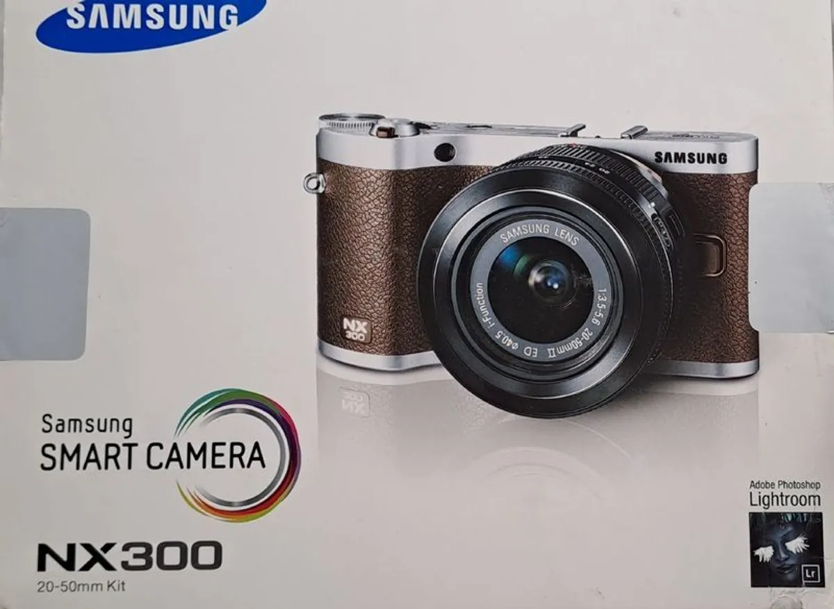 Samsung NX300 digital camera 20.3 megapixels - Image 3