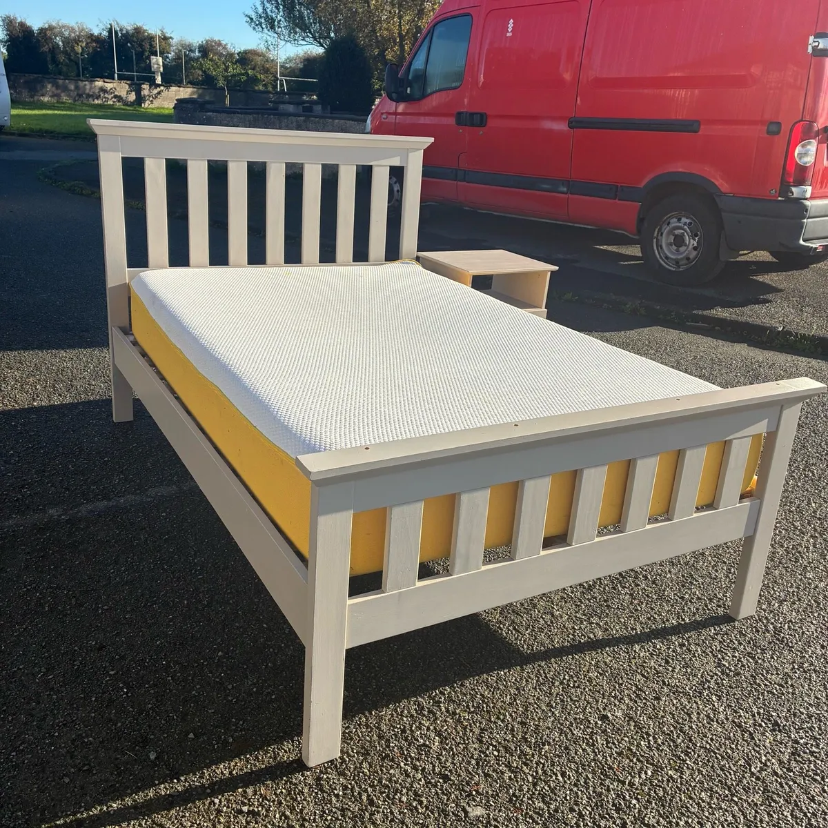 Small 4ft Double Bed Eve Mattress & Locker - Image 3