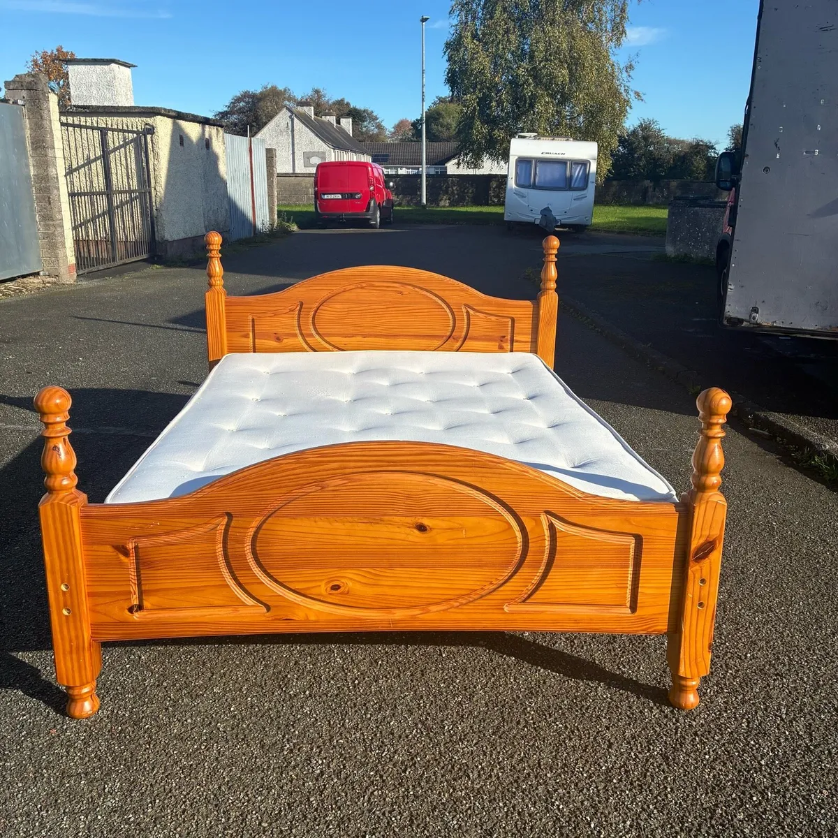 5ft King Solid Pune Bed Frame & Mattress - Image 1
