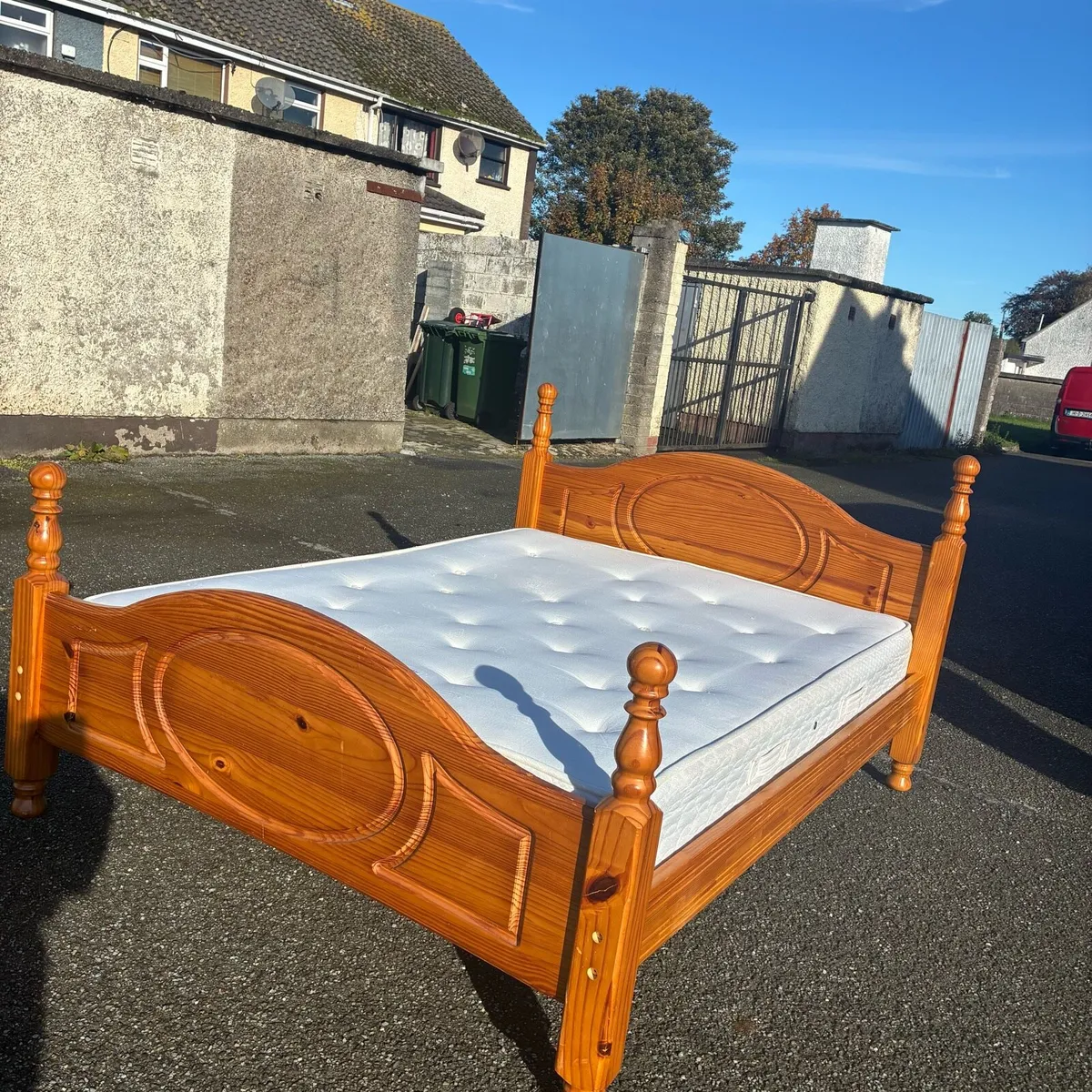 5ft King Solid Pune Bed Frame & Mattress - Image 3