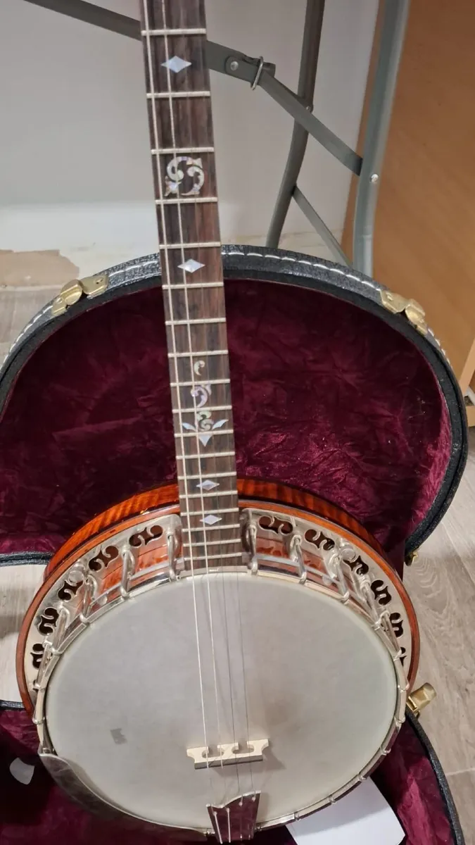 Banjo - Image 3