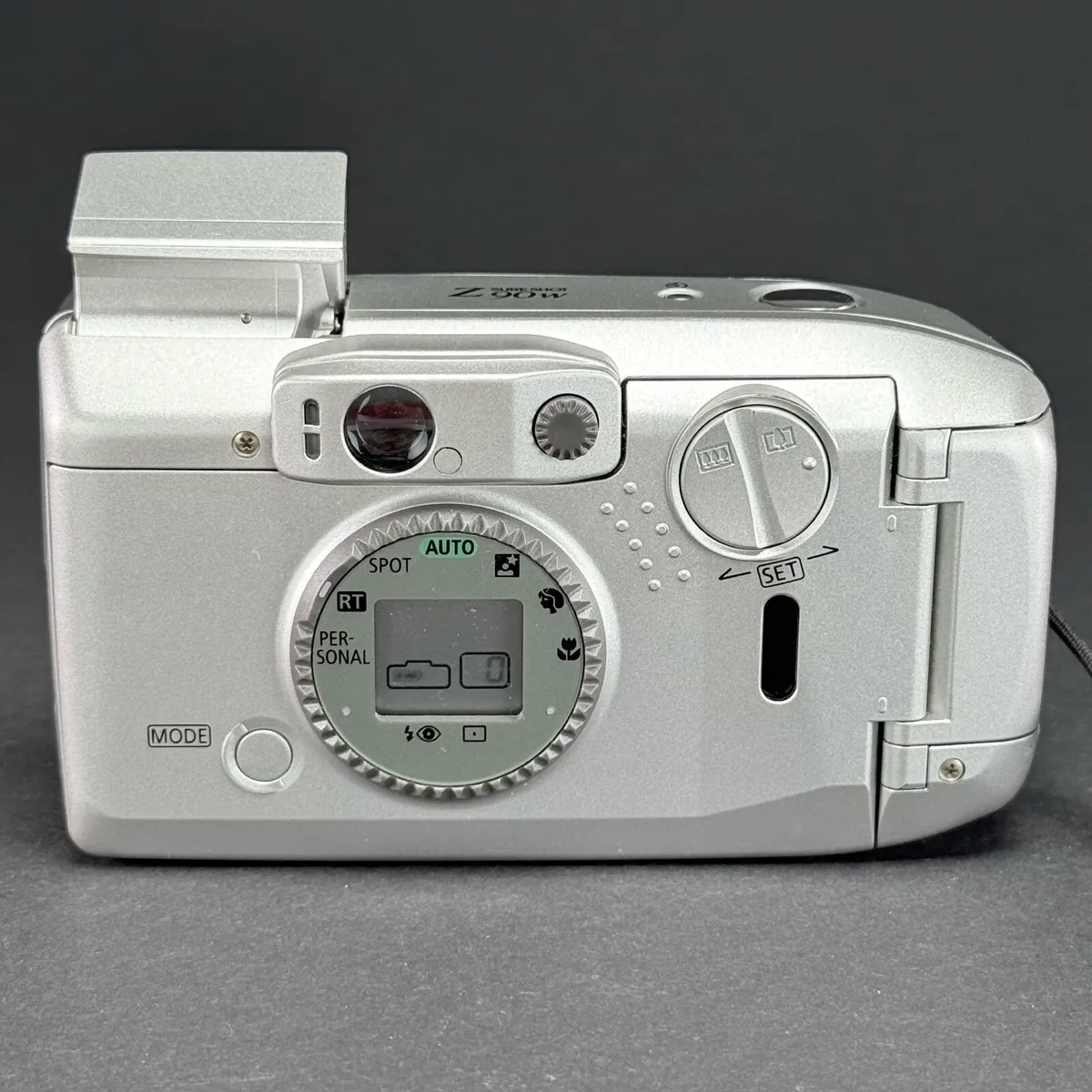 Canon Sure Shot Z90W point and shoot film camera - Image 3