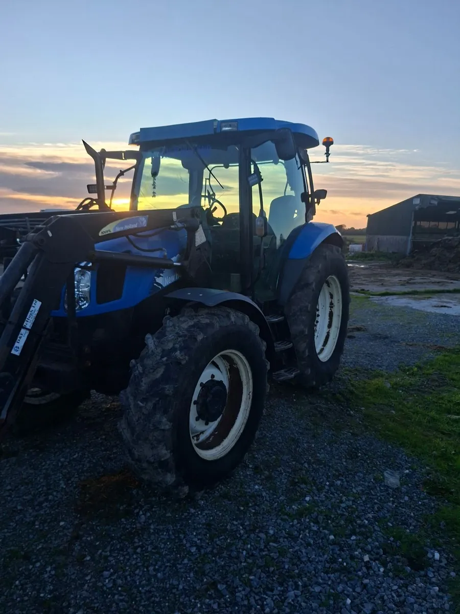 Tractor - Image 2