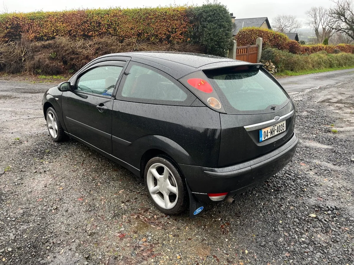 Ford Focus 2004 - Image 4