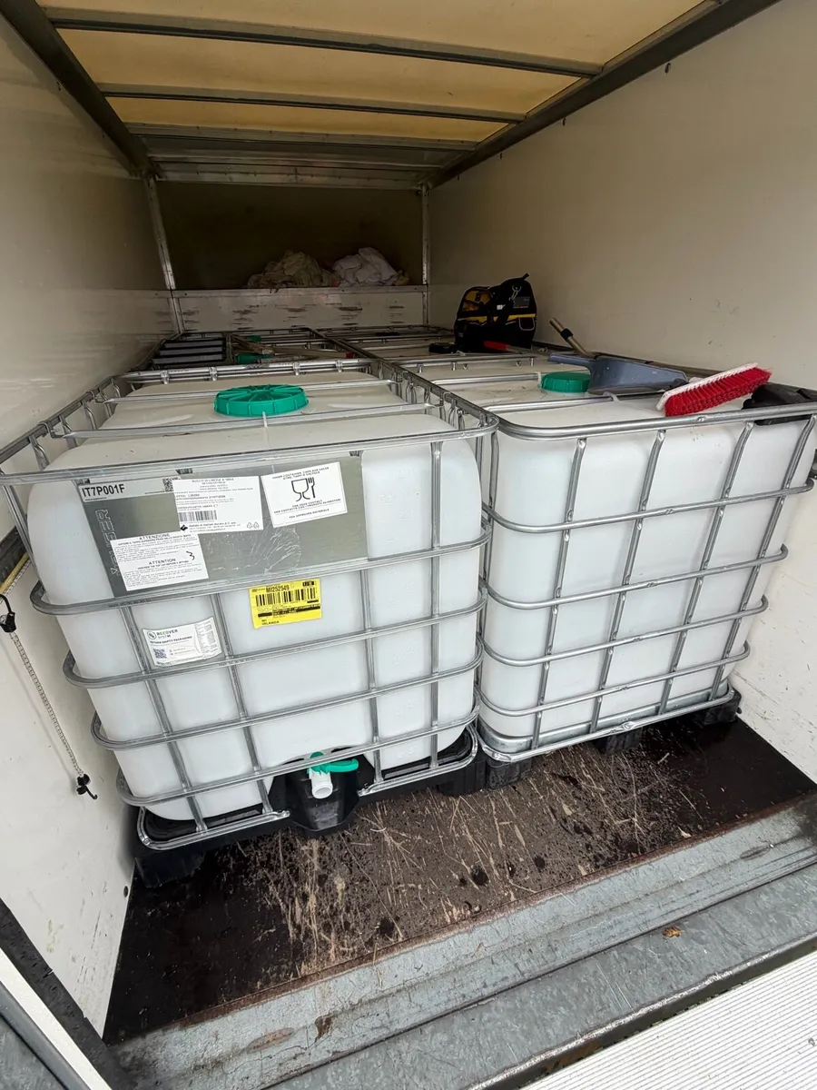7 clean water tanks €100 each - Image 1