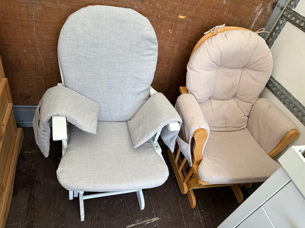 2 x mother and baby rocking chairs - Image 1