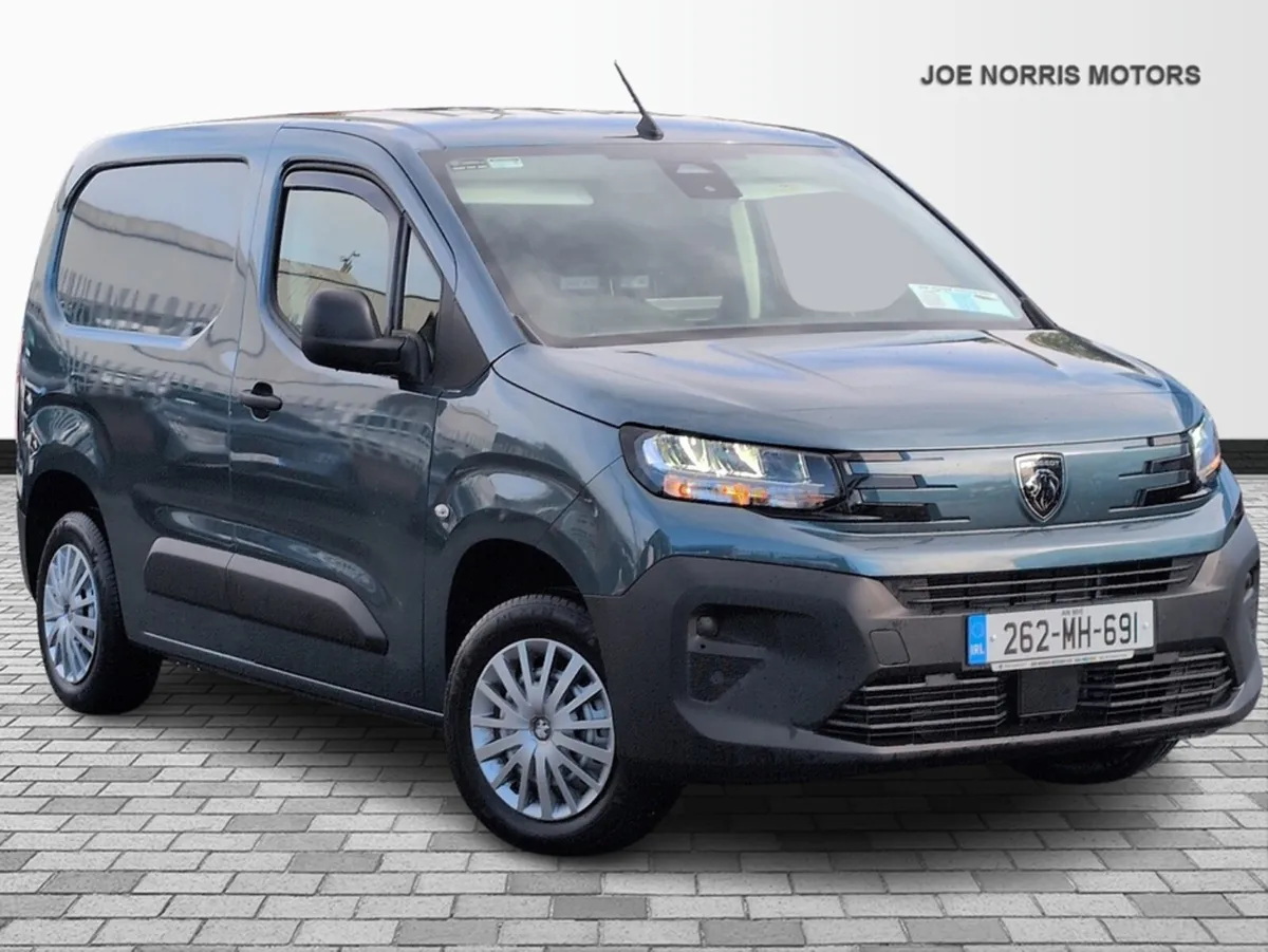 Peugeot Partner PRO PLUS 1.5 HDI 100 650 DEMO - Image 1