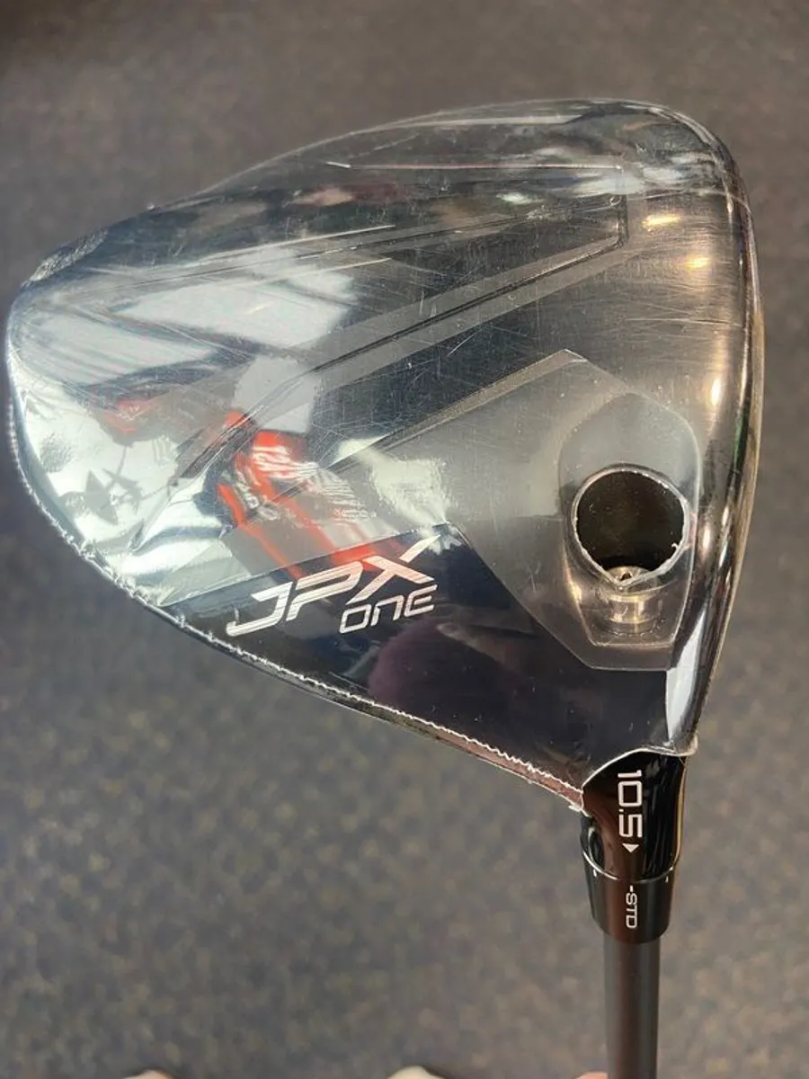 Mizuno JPX one driver brand new - Image 1