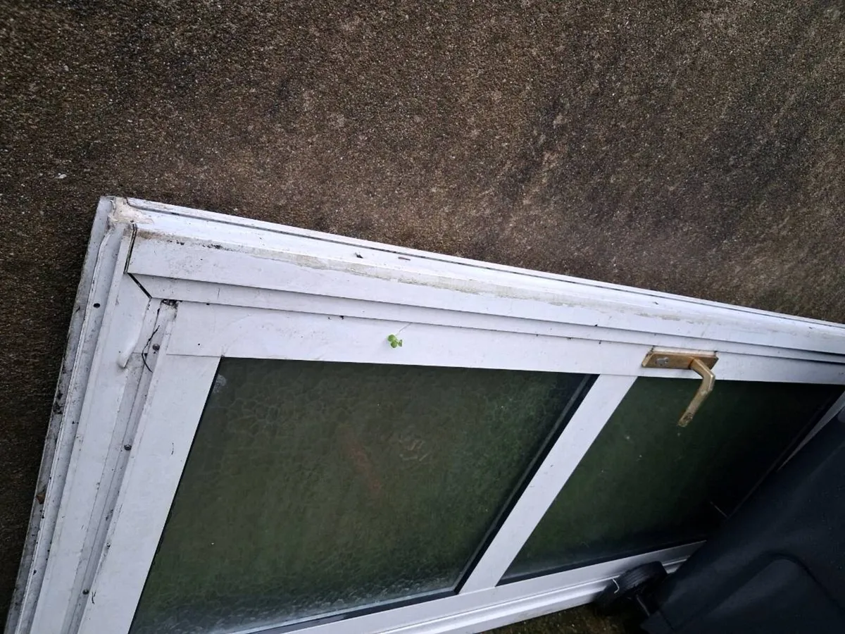 Door free - Image 1