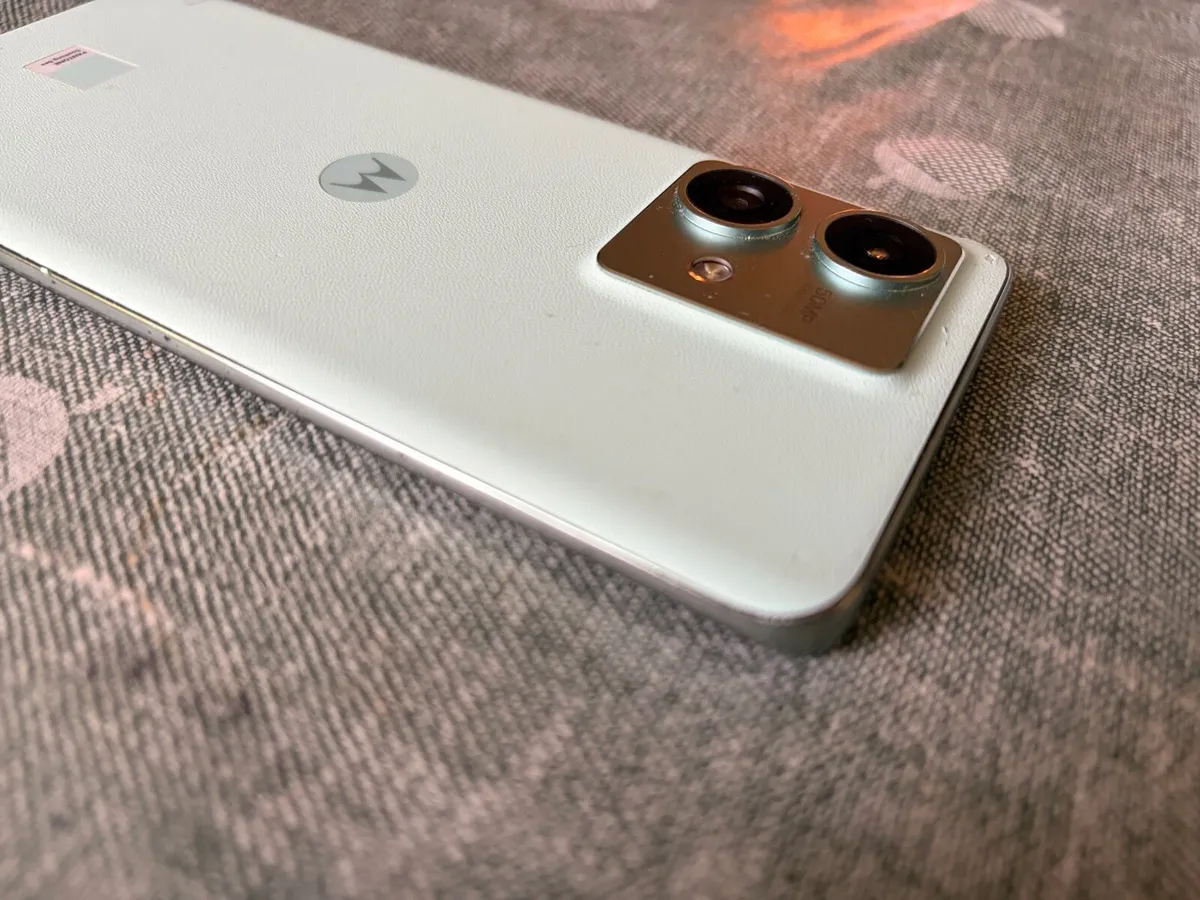 Motorola edge 40 neo - Image 2