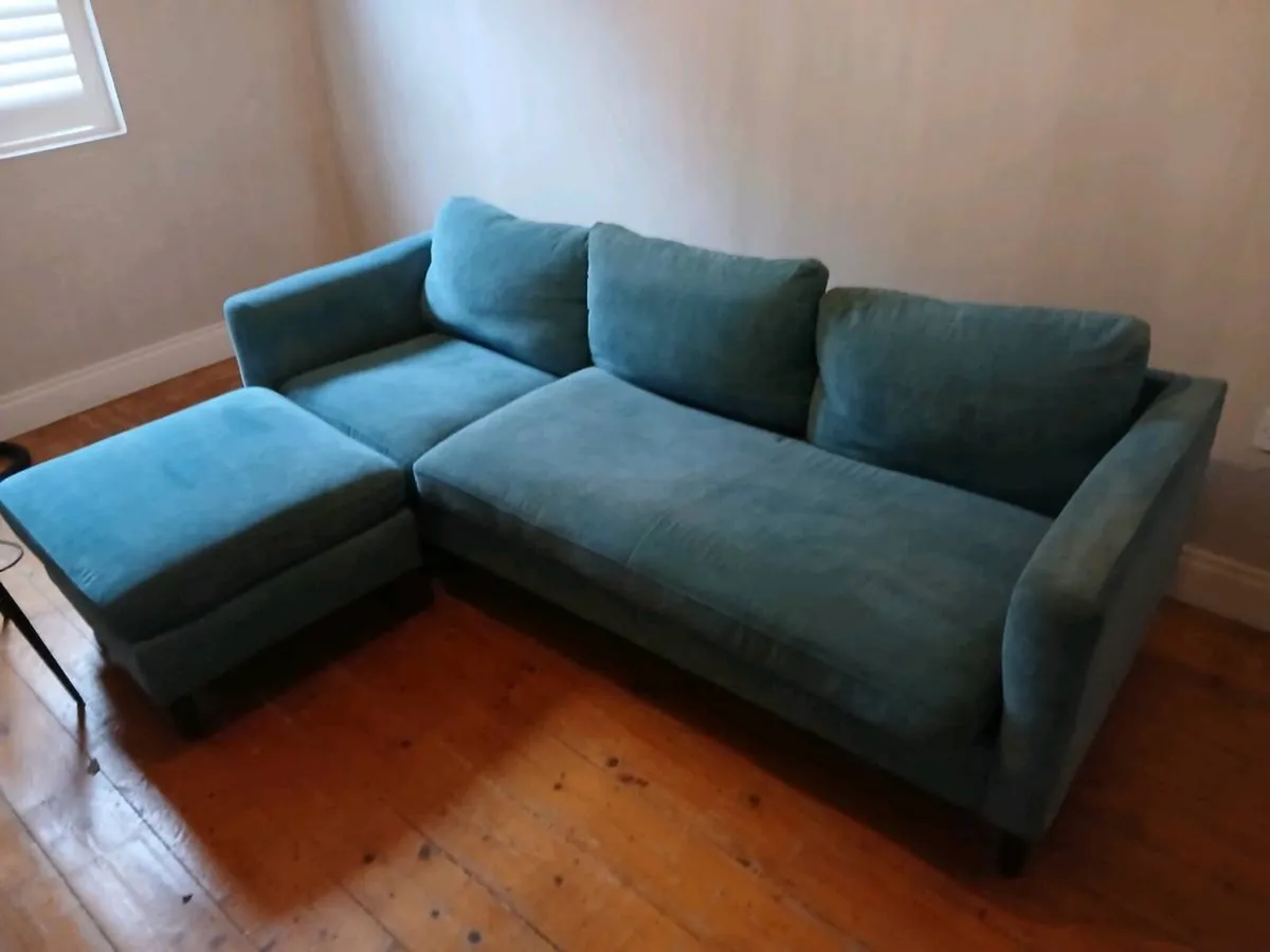 Couch - Image 3