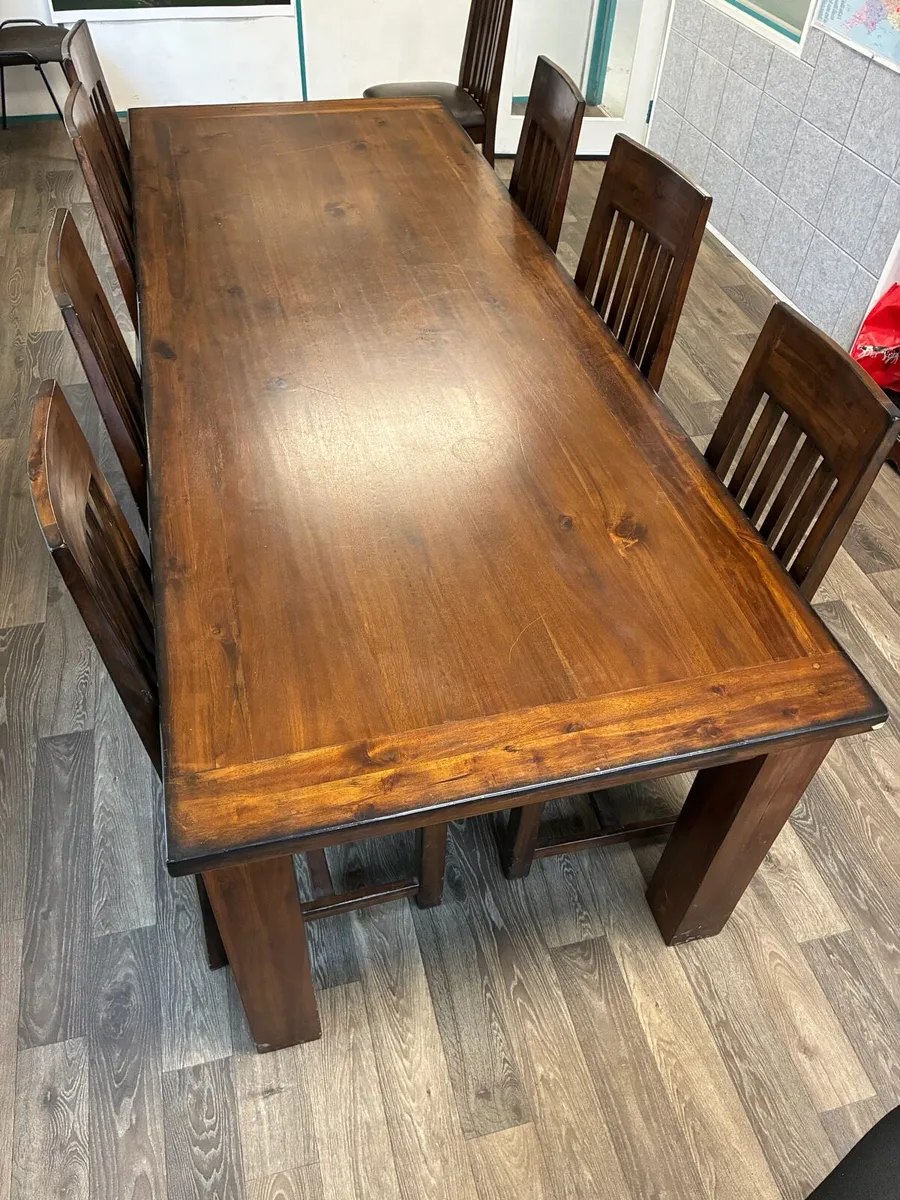 Solid Wood Dining table and 8 chairs - Image 1