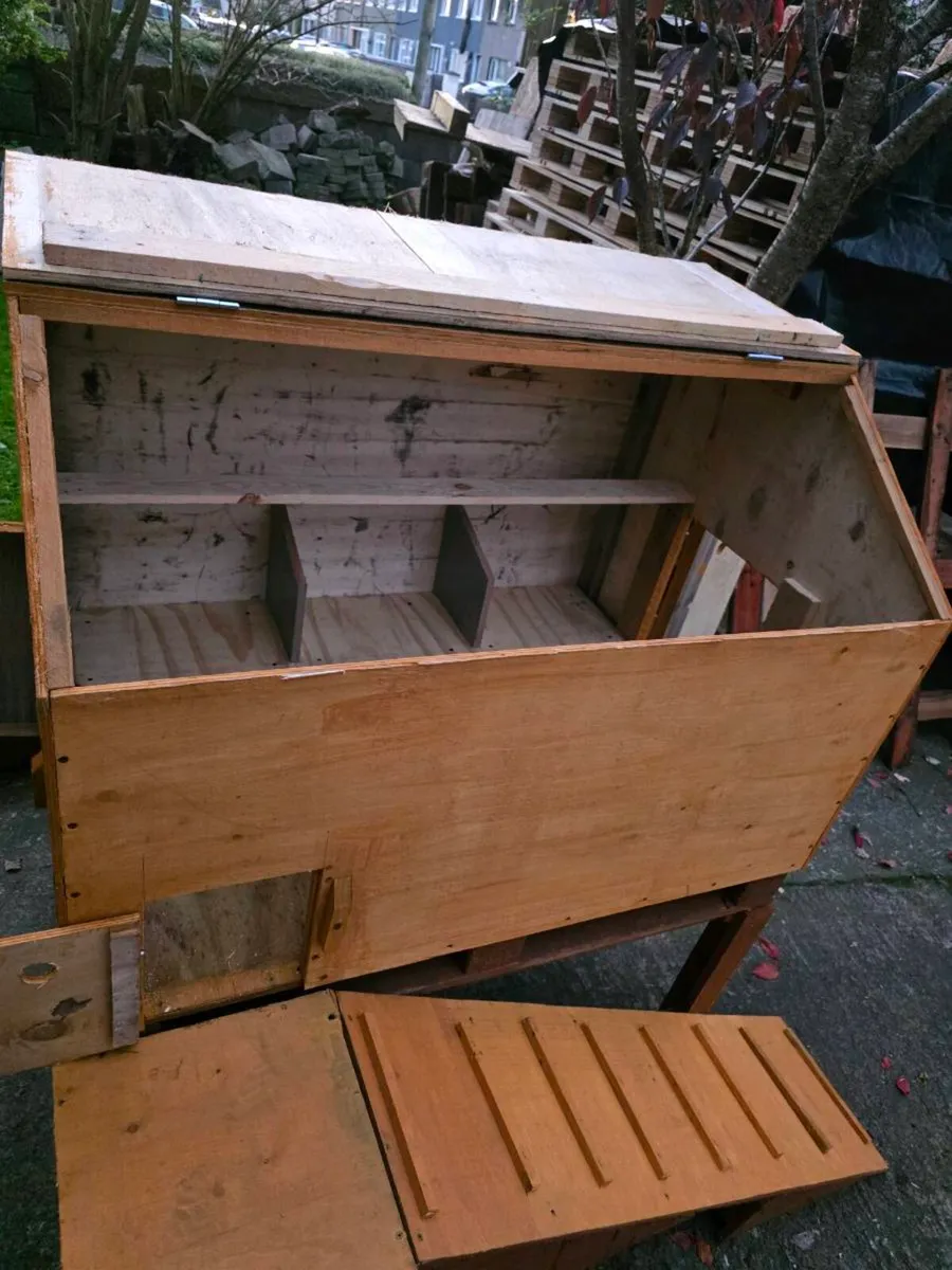 Chicken Coop - Image 2