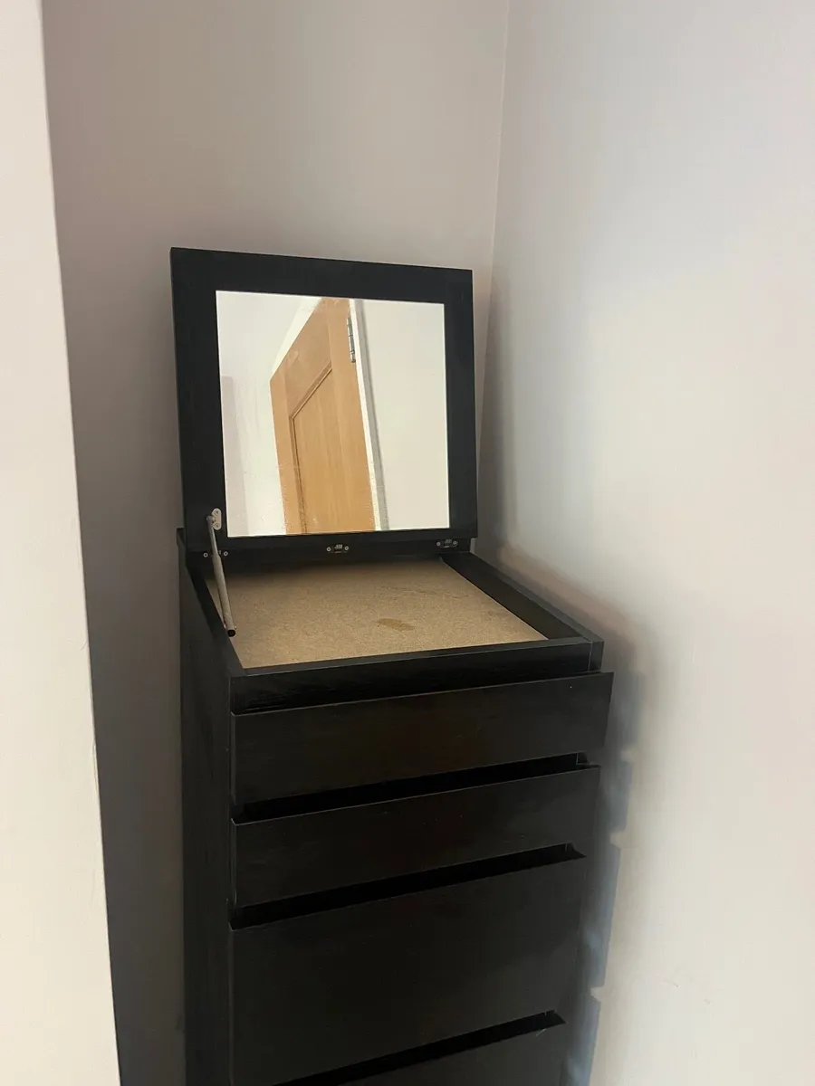 IKEA malm 6 drawer chest with mirror lid - Image 1