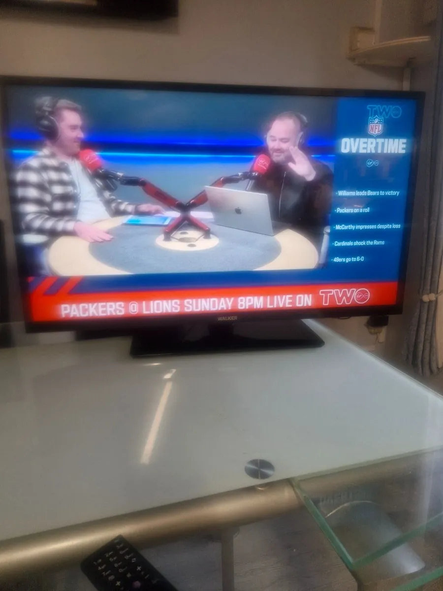 Walker 40 in Smart tv - Image 4