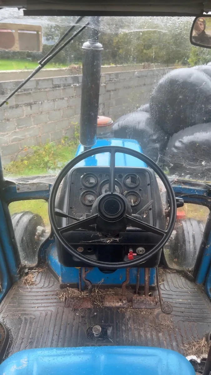 Tractors - Image 2