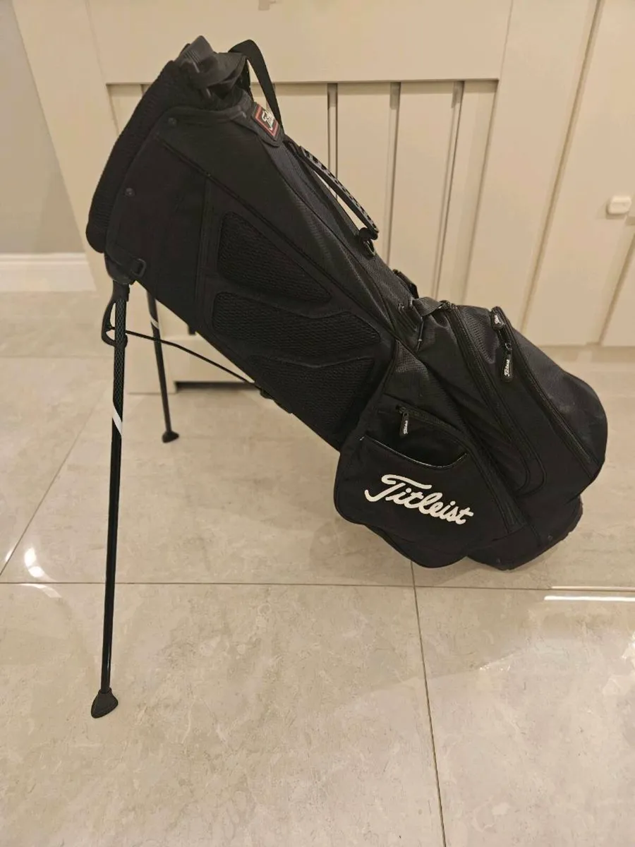 Titleist Golf Bag - Image 2