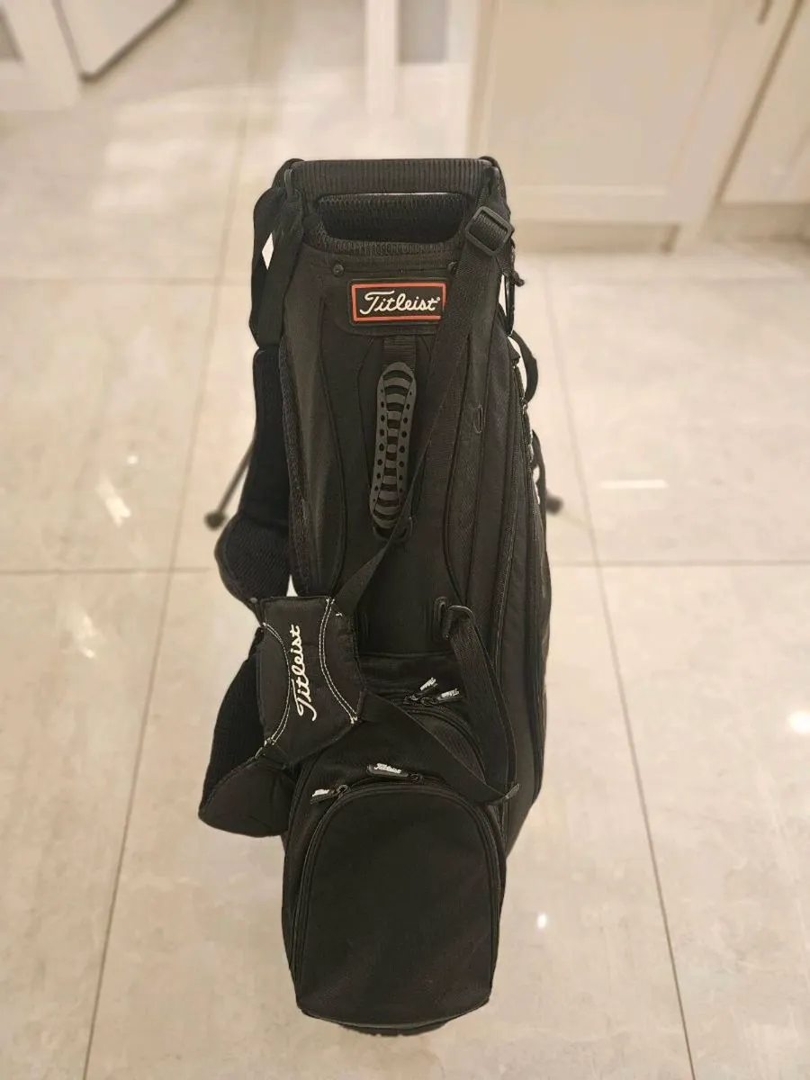 Titleist Golf Bag - Image 4