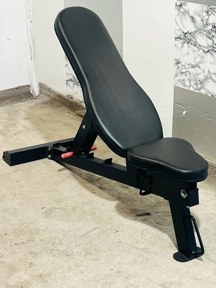 STURDY ADJUSTABLE WEIGHT BENCH - Image 2