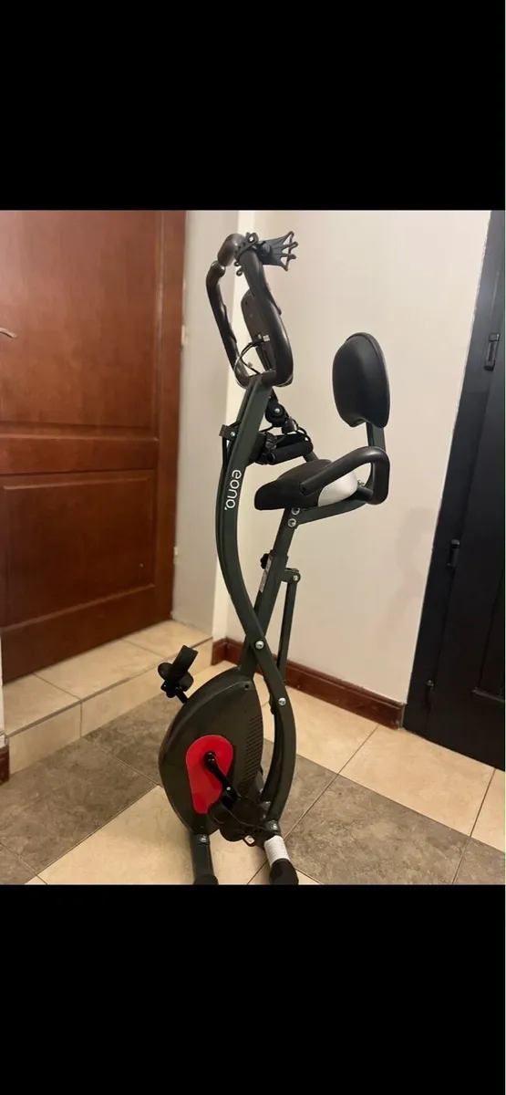 Exercise bike - Image 1