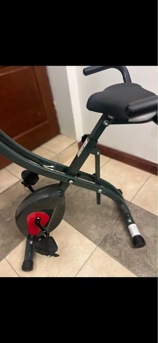 Exercise bike - Image 4