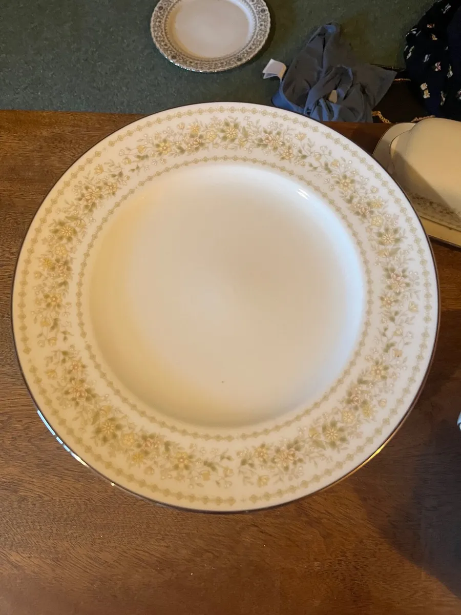 China set - Image 1