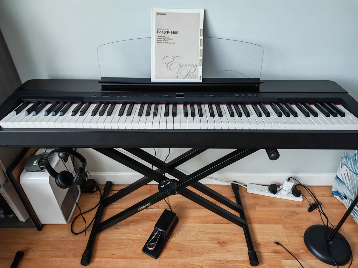 Digital  piano - Image 2