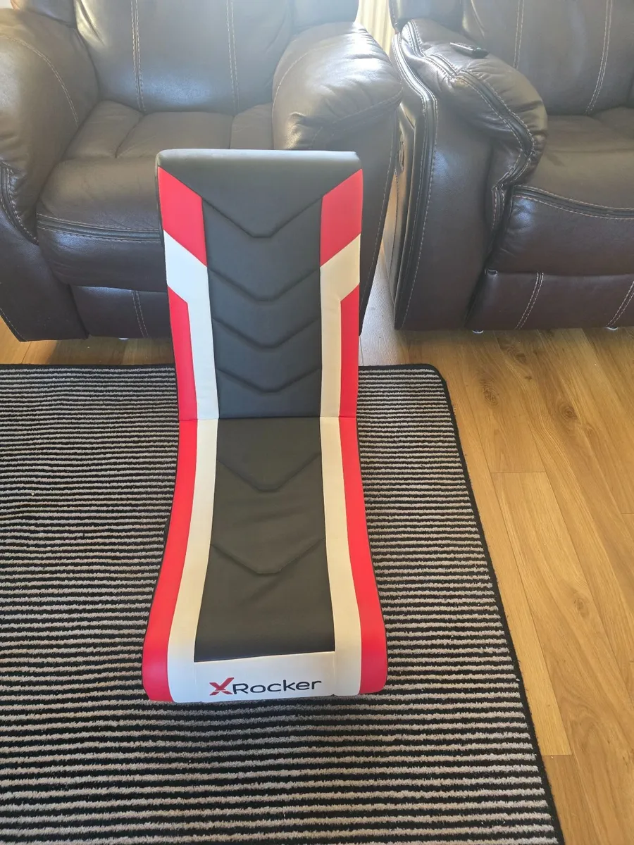 X Rocker Gaming chair - Image 3