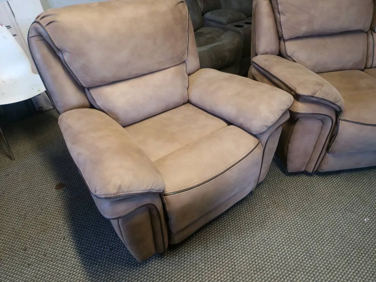 Sofas - Image 3