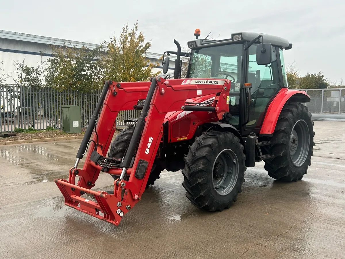 Massey Ferguson 5445 Dyna 4 - Image 1