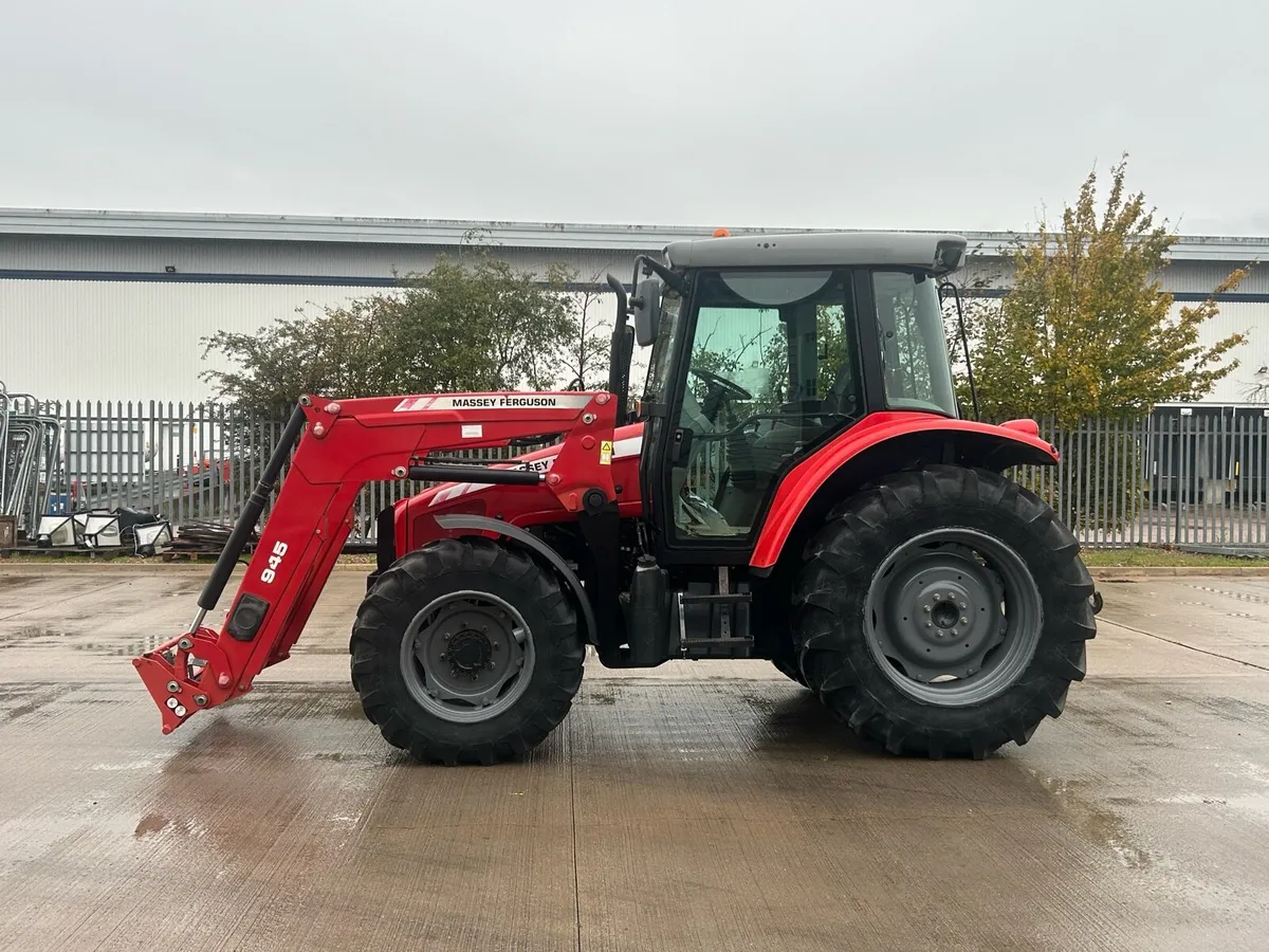 Massey Ferguson 5445 Dyna 4 - Image 2