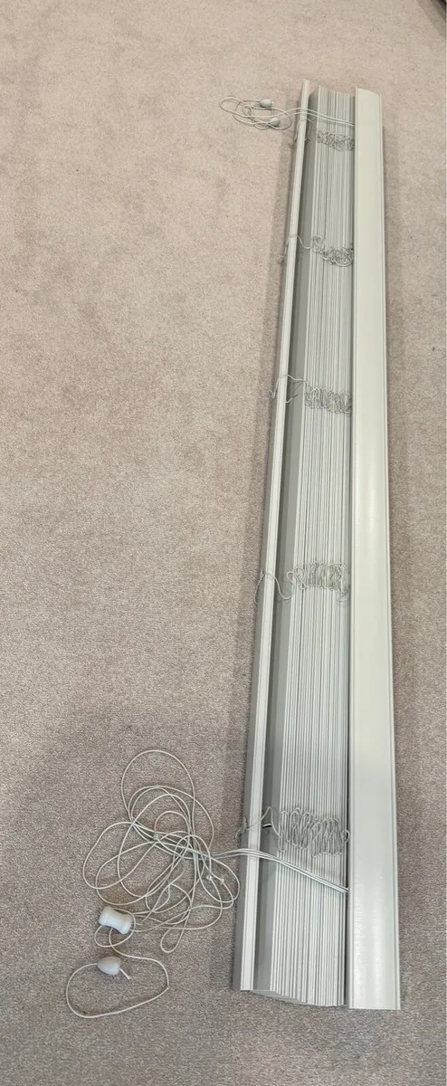 Wooden Venetian Blind - Image 1