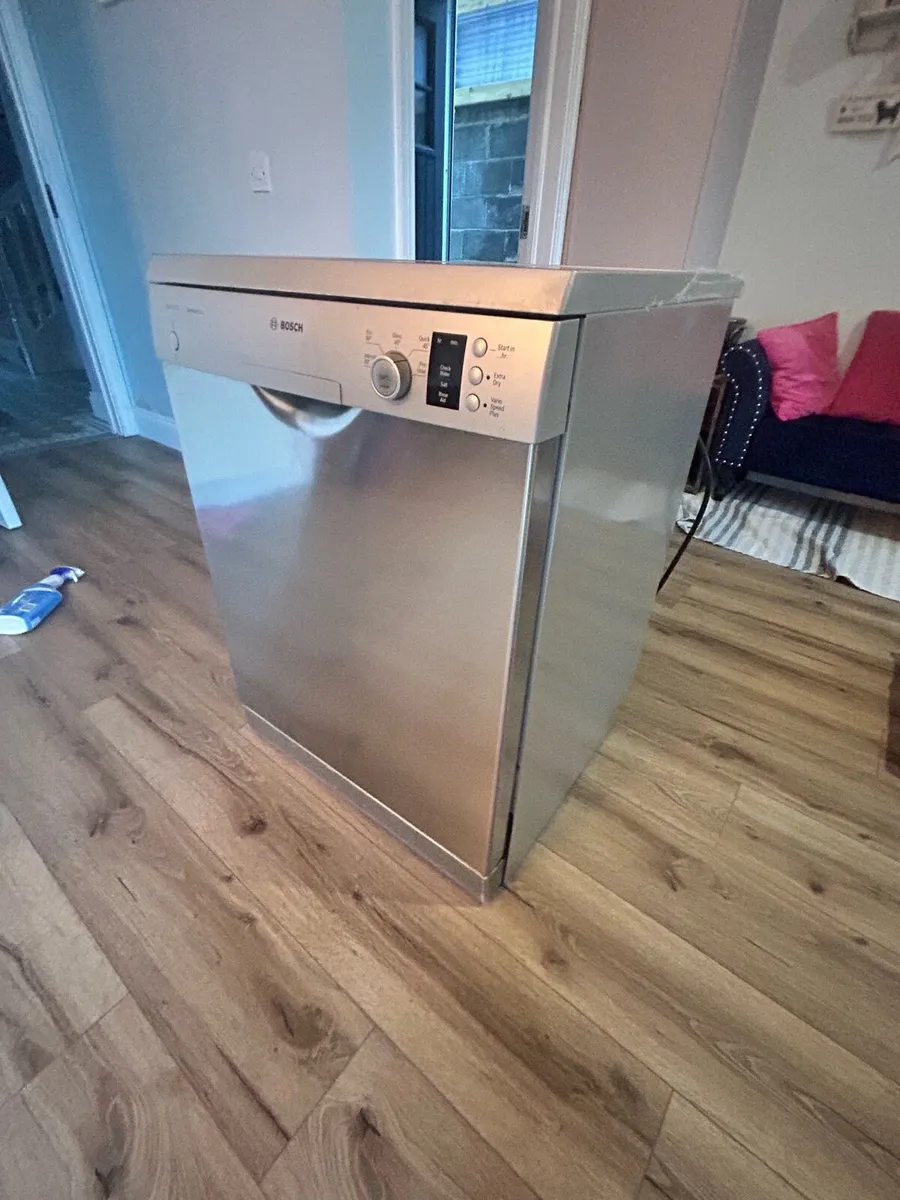 Bosh dishwasher - Image 2