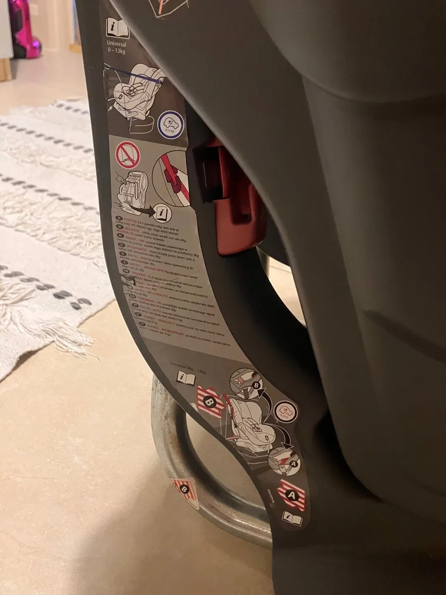 Child car seat - Romer Britax - for free - Image 2