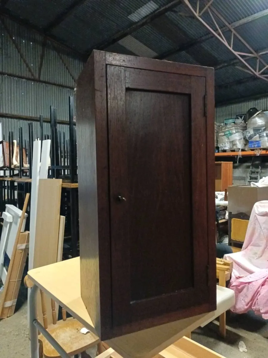 Wall Cabinet - Image 3