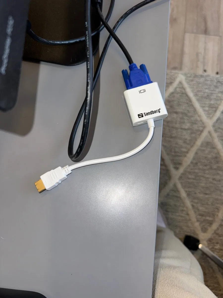 FREE HP Monitor – Collection Only - Image 3